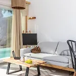 Nesoi Naxos *